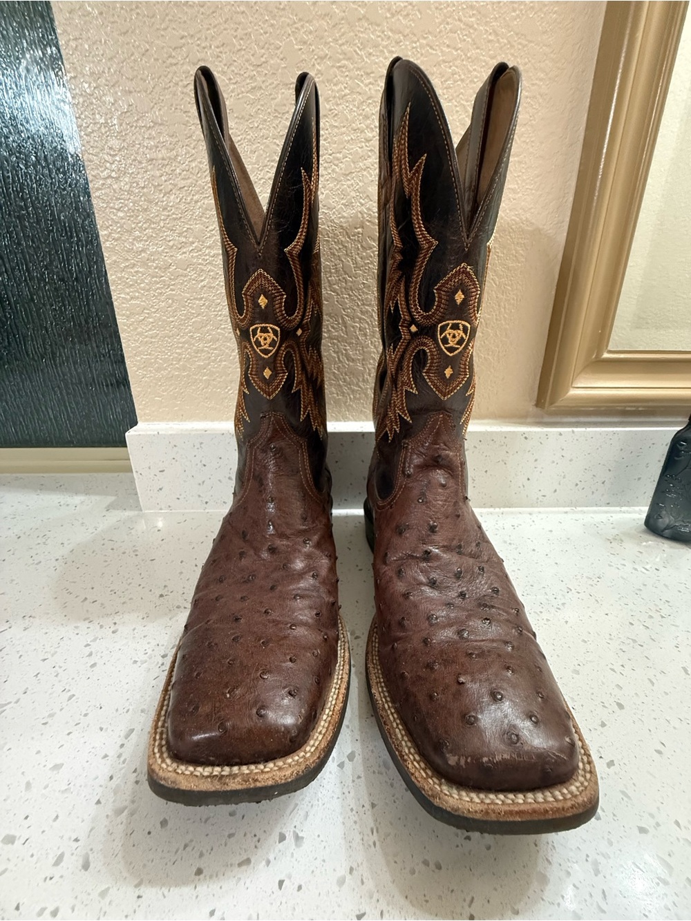 Ariat Men’s 10D Brown Ostrich Leather Western Cowboy Boots Square Toe